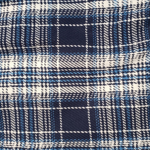 NWT Pacific Trail button up in size XL - Picture 3 of 6